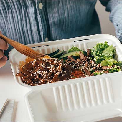 Biodegradable Food Packaging in Canteen